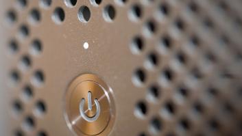 Crees que estás apagando el ordenador y no es así: la tecla que debes pulsar para hacerlo de verdad