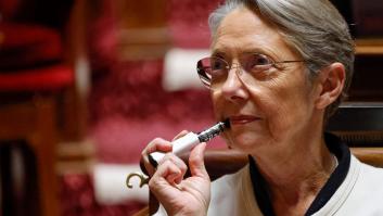 Dimite la primera ministra francesa, Élisabeth Borne