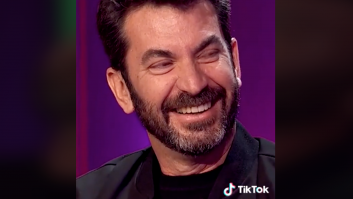 Eva soriano pone en apuros a Arturo Valls con esta pregunta sobre 'Camera Café'