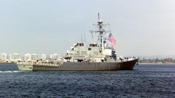 China condena el paso de un buque militar de EEUU por aguas que reclama como propias