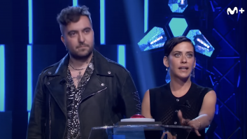 Los hay supersticiosos y luego está María León: ojo a todo lo que hace