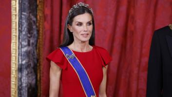 Letizia da la sorpresa en la cena de gala con el presidente de Colombia
