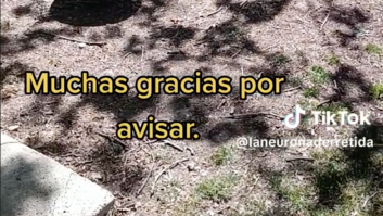 El cartel que se ha encontrado en un parque de Madrid es de ver y no creer