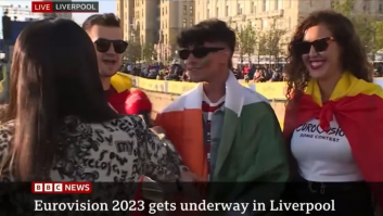 Estos españoles se colaron en directo en la BBC y lo que hicieron da la vuelta a Twitter