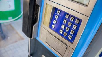 Telefónica muestra el lugar en el que esconde las cabinas de teléfonos