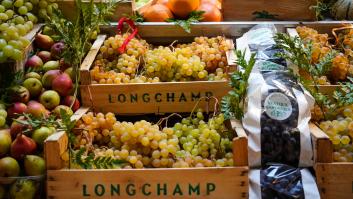 La razón por la que está caja de madera debe ir en el contenedor amarillo