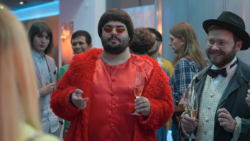 Brays Efe: "Me gusta hacer de alguien gay que no pide perdón por serlo"