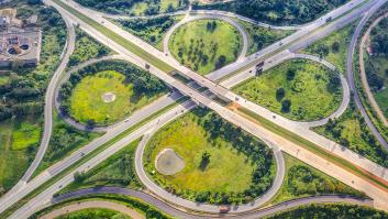 India asombra con la velocidad de sus carreteras