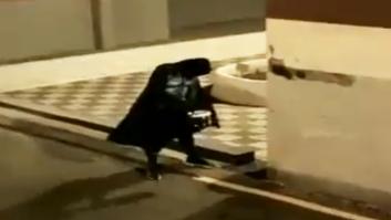 El Batman de La Isleta devuelve el aparcamiento a los vecinos