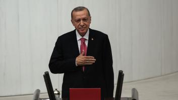 Erdogan presenta nuevo gabinete y coloca al frente de la economía al ortodoxo Mehmet Simsek