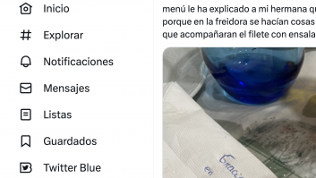 Le dejan este mensaje a la camarera en una servilleta por el gesto que ha tenido con su hermana