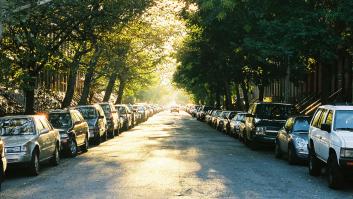 La Guardia Civil muestra el aparcamiento que NO hay que hacer