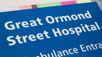 Un ‘lápiz’ genético logra la remisión de una leucemia letal en dos adolescentes desahuciados