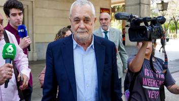 El Constitucional plantea exonerar a Griñán por la malversación y reducir la inhabilitación a Chaves