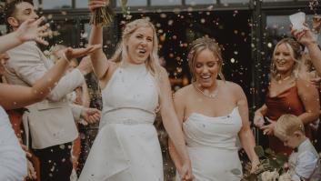 Pronovias pierde seguidores por publicar una foto de dos mujeres casándose y las redes responden