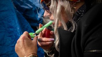 El fentanilo dispara a cifras récord las muertes por sobredosis en EEUU y Canadá