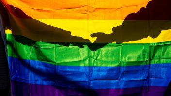 Rompe el contador de me gusta con su réplica a una compañera que reclamó un "día del Orgullo hetero"