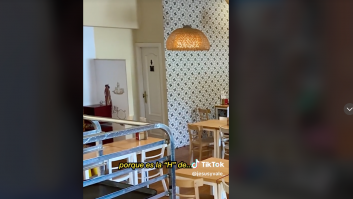 Un joven ecuatoriano cuenta qué le ha pasado al ir al baño en Madrid: ni los españoles lo entienden