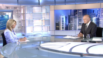 Pedro Piqueras le dice a la cara a Yolanda Díaz cómo la llaman en Podemos y su reacción es firme