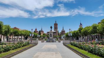 La olvidada 'ciudad Universal' española con cigüeñas streamers a 20 minutos de Madrid