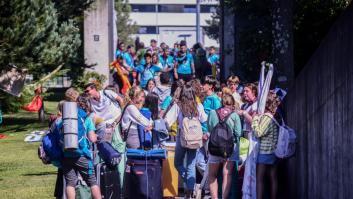Polémica por un vídeo de jóvenes en la JMJ coreando "Que te vote Txapote"