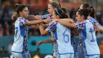 España se da un festín ante Suiza (5-1) y pasa a cuartos del Mundial por primera vez en la historia