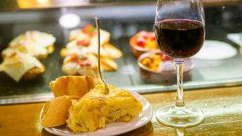 Croquetas, ensaladilla o tortilla: esta es la tapa ideal del bar