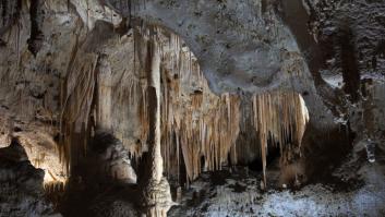 Una piscina natural a 200 metros de profundidad que ningún humano conocía hasta ahora