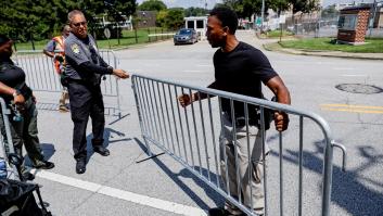 Los aliados de Trump comienzan a entregarse ante las autoridades de Georgia