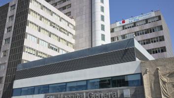 Los sanitarios alzan la voz tras el último colapso en las urgencias del hospital La Paz: "No se puede trabajar así"