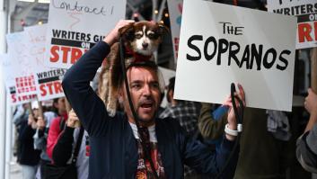 Hollywood ve la luz al final del túnel: Guionistas y productores alcanzan un acuerdo para poner fin a la huelga