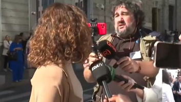 Ayuso increpa a un periodista cuando le preguntaba por las muertes en residencias