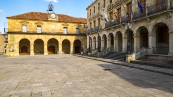 La ciudad en España con una llama única que nunca se ha apagado desde 2017