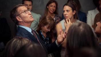 'Sorpasso' del PP al PSOE en el CIS: ganaría las elecciones con 2,6 puntos de ventaja