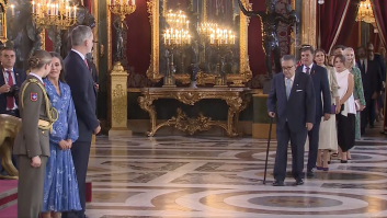 La comentada reacción de Felipe VI, de Letizia y de la princesa Leonor en este momento del besamanos