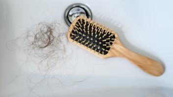Un peluquero de 'celebrities' revela el remedio para la caída del cabello: no hacen falta productos