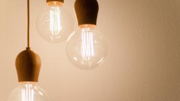 Acertijo: ¿cuál es el interruptor que enciende la bombilla?