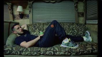 Un disco para trascender y una gira de catastróficas desdichas: así es el documental de C. Tangana