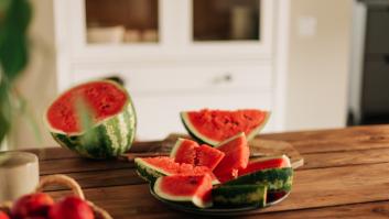 Este es el riesgo más desconocido de tragarte una pepita de sandía