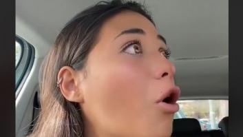 Preside una ceremonia civil tras el funeral, se percatada de un detalle y se emociona al instante