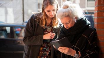 Emociona a medio X al contar lo que hacía su abuela mientras ella daba clases virtuales