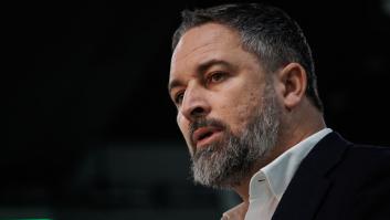 Abascal insta a la Policía a incumplir "órdenes ilegales"