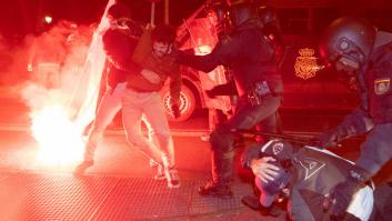 Yolanda Díaz exige a Feijóo que ejerza "de líder democrático" y condene la violencia