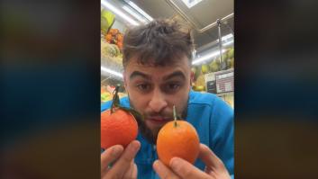 Un frutero abre un mandarina "bonita" y otra "fea" y atención porque hay sorpresa (o no)