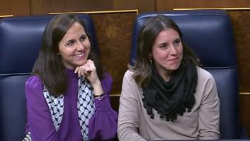 Feijóo hace este comentario a Sánchez sobre Montero y aunque ella no suelta ni una palabra su reacción lo dice todo