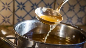 Soy técnica nutricionista y este es el caldo que me preparo para lucir la piel y el pelo perfectos