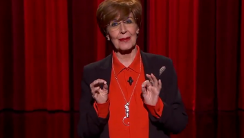 Cuando Buenafuente 'salvó' a Concha Velasco y el día que ella presentó el monólogo de 'Late Motiv'