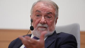 Mayor Oreja (PP), en un concertado: "España está en caída libre por un plan suicida cuyo capitán es ETA"
