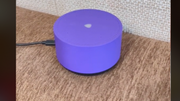 Pide a la 'Alexa rusa' que le diga algo en español y lo que pasa es TREMENDO