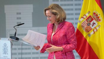 El Gobierno también revisará el impuesto extraordinario a la banca